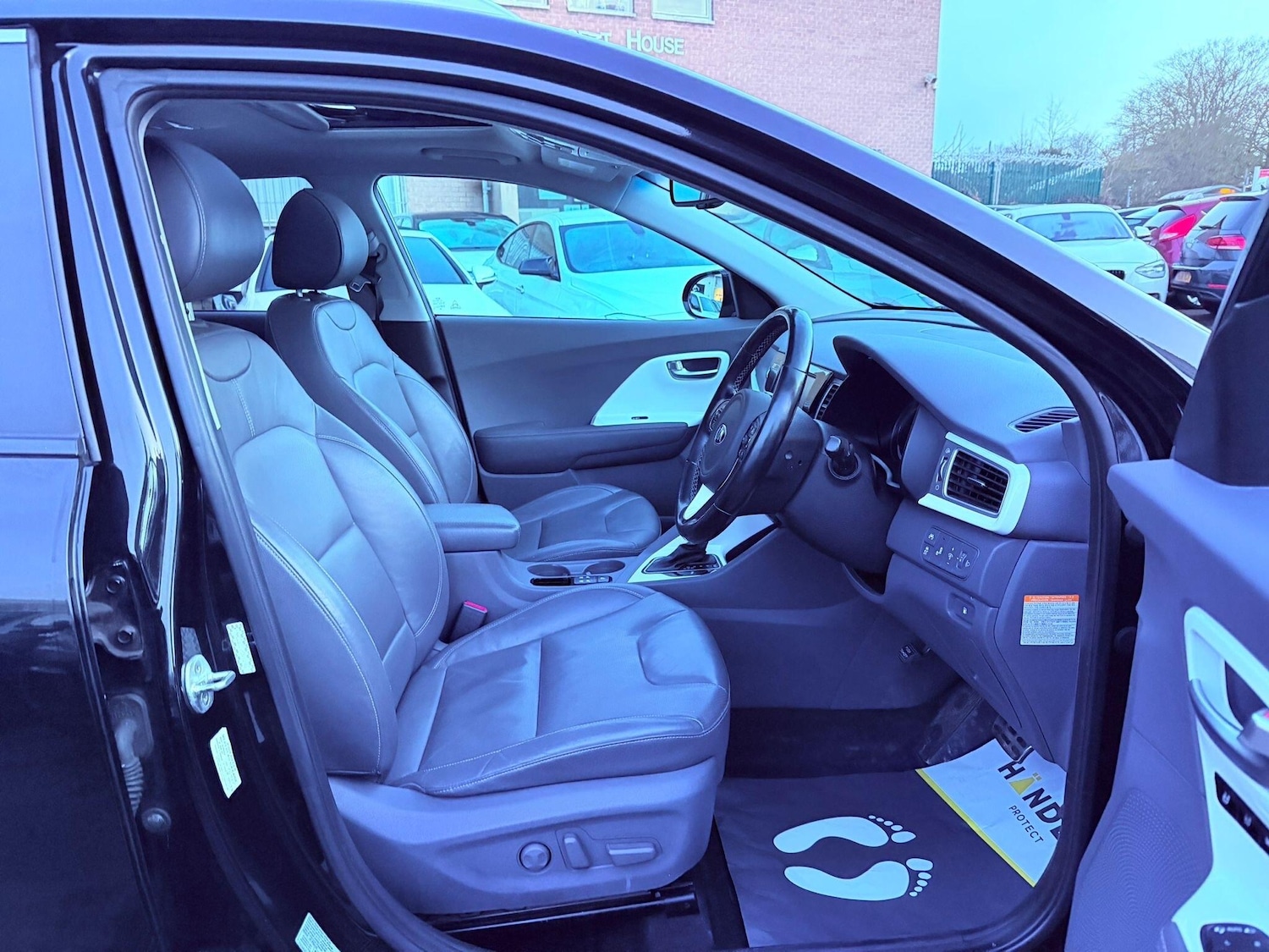 Used Kia Niro 2016 for sale - 77559319: Photo 24