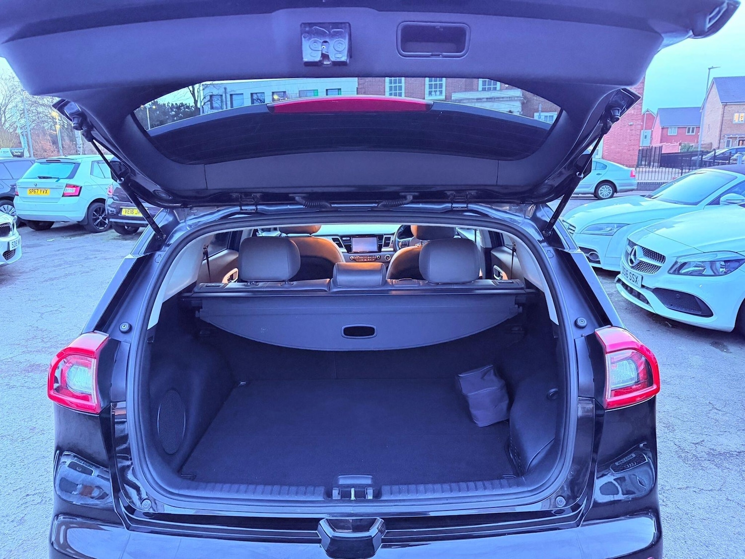 Used Kia Niro 2016 for sale - 77559319: Photo 52