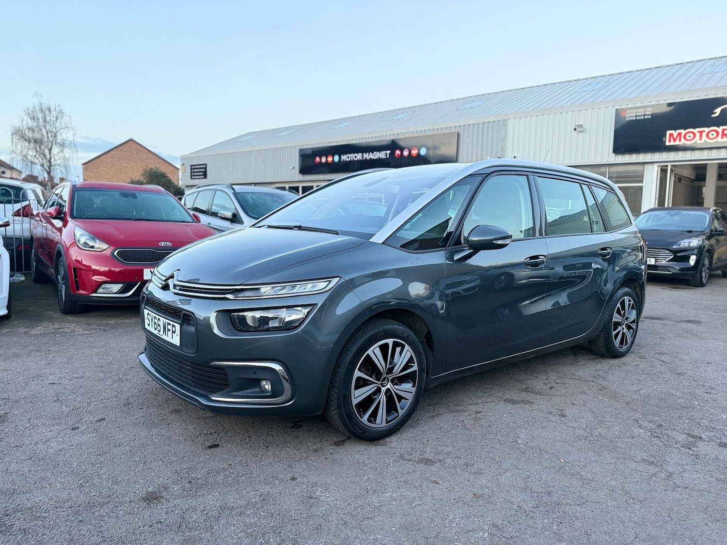 Used Citroen C4 Grand Picasso 2016 for sale - 76953053: Photo 1