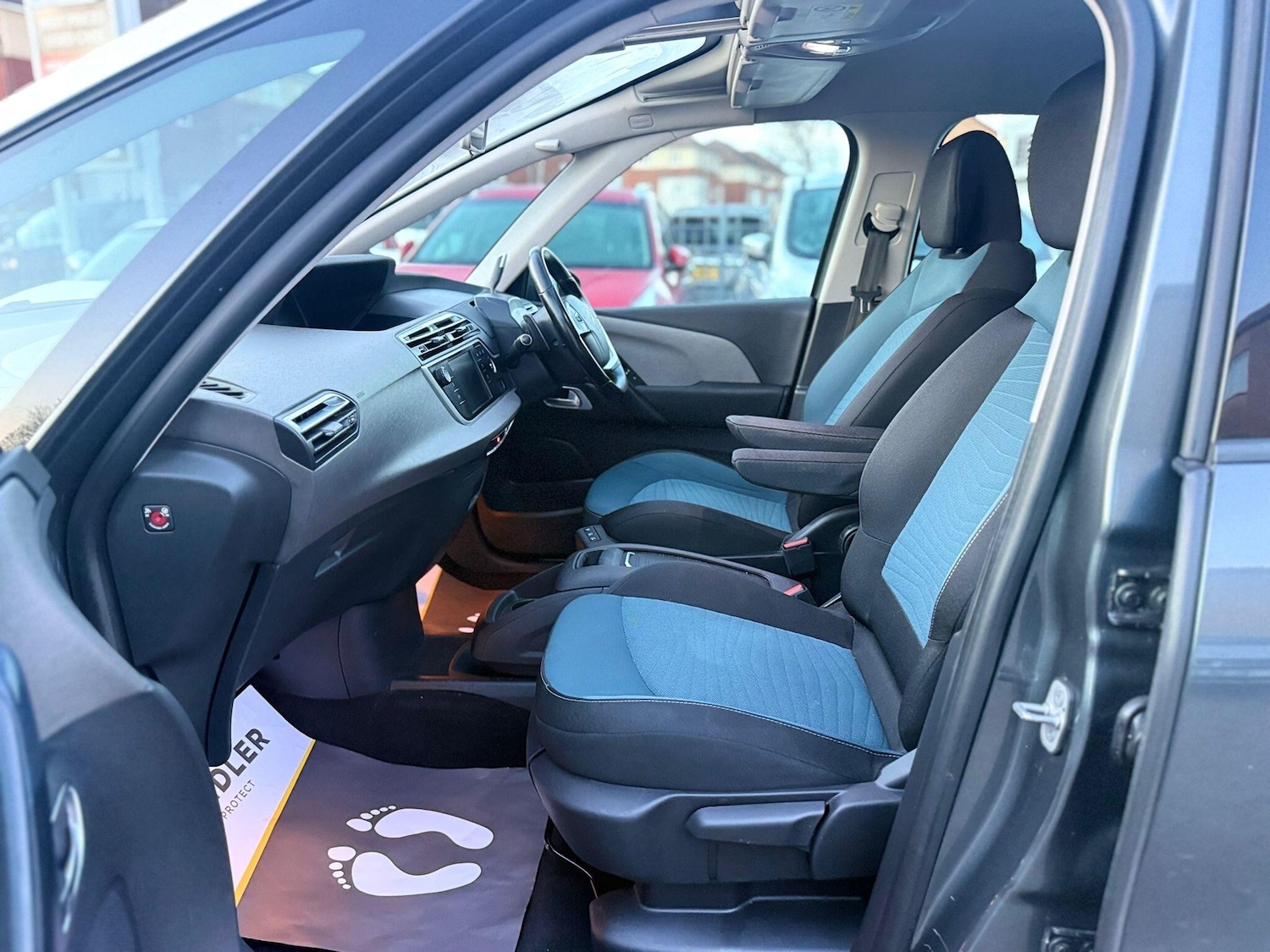 Used Citroen C4 Grand Picasso 2016 for sale - 76953053: Photo 23