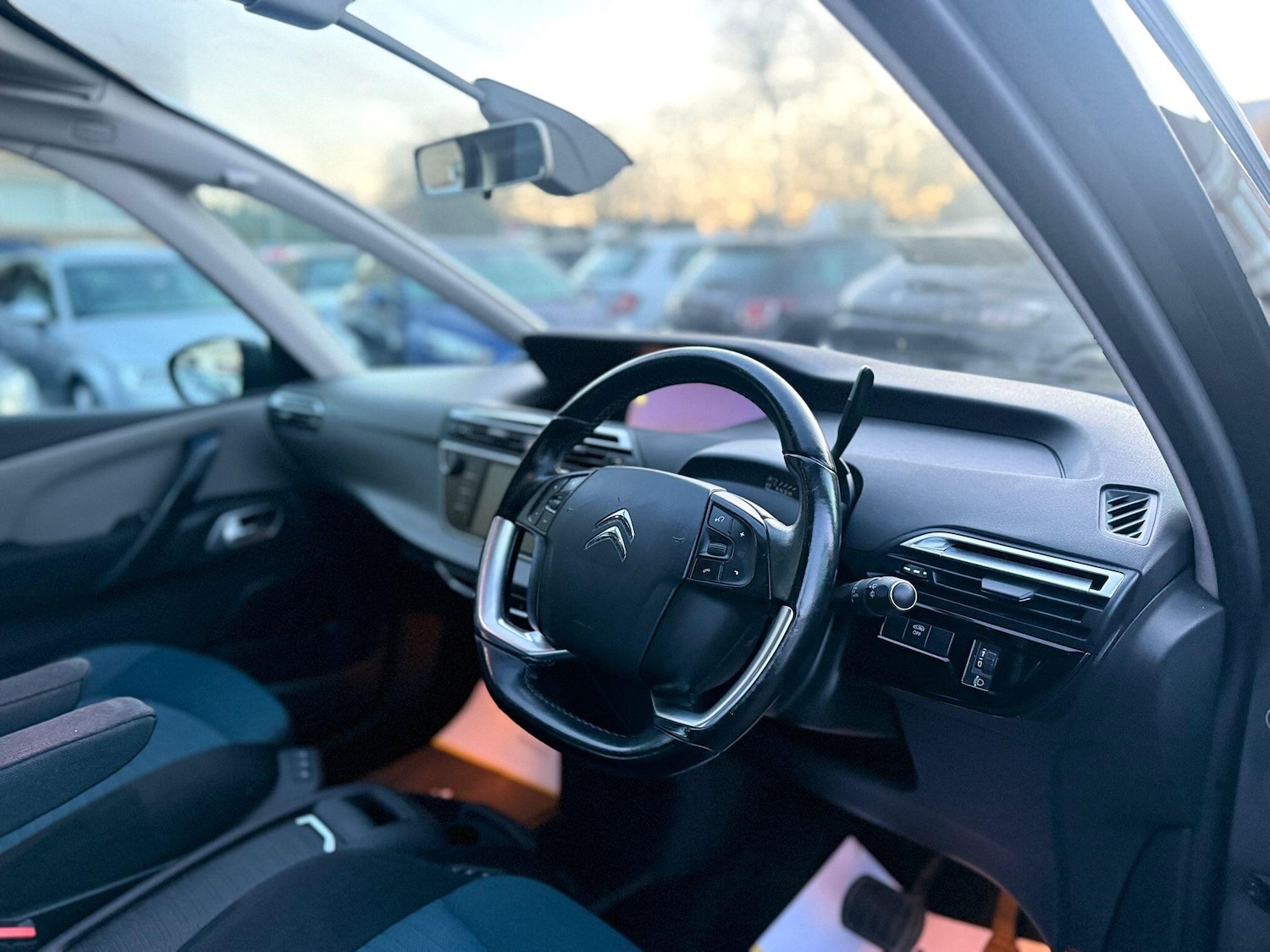 Used Citroen C4 Grand Picasso 2016 for sale - 76953053: Photo 24