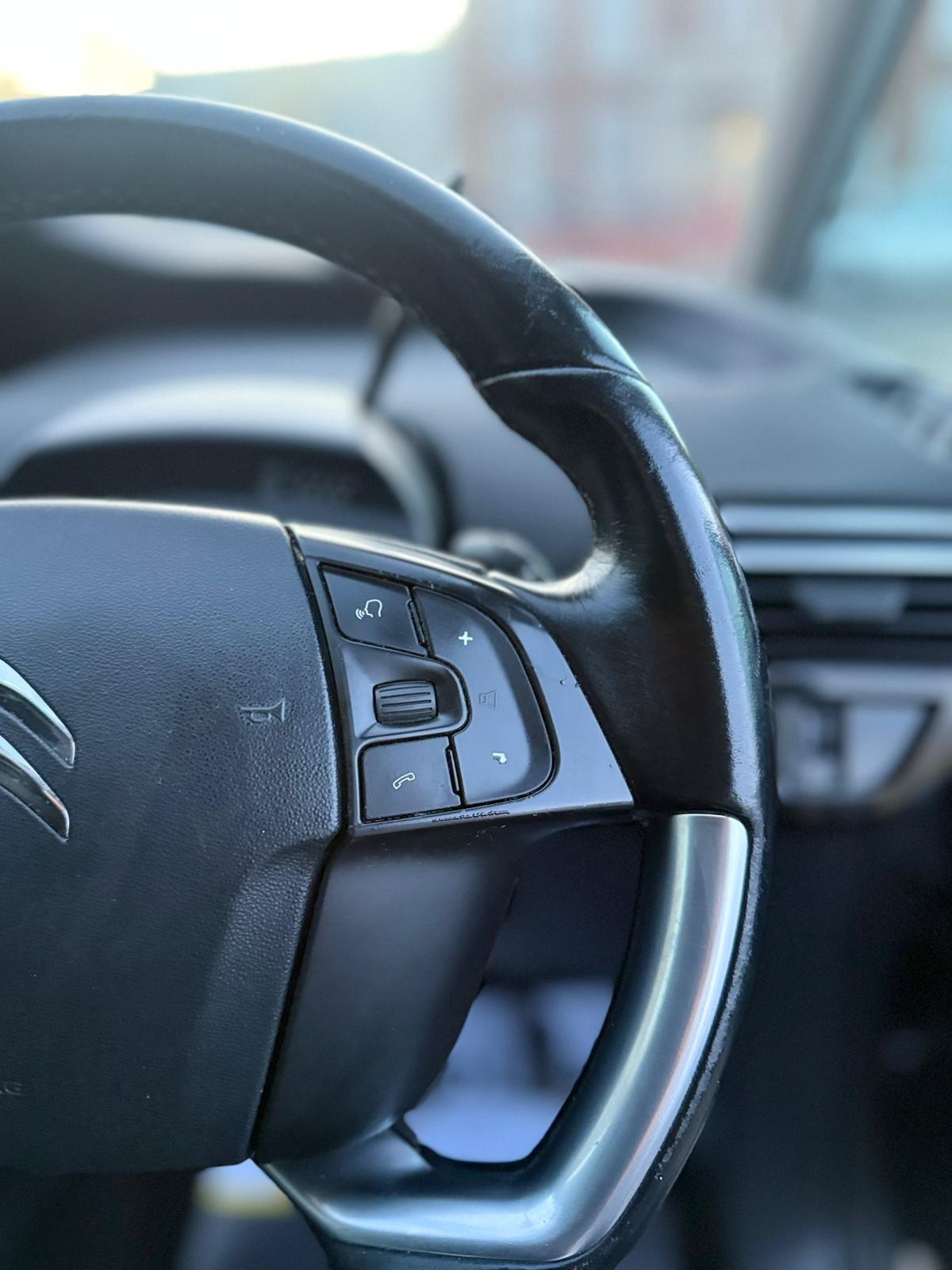 Used Citroen C4 Grand Picasso 2016 for sale - 76953053: Photo 28