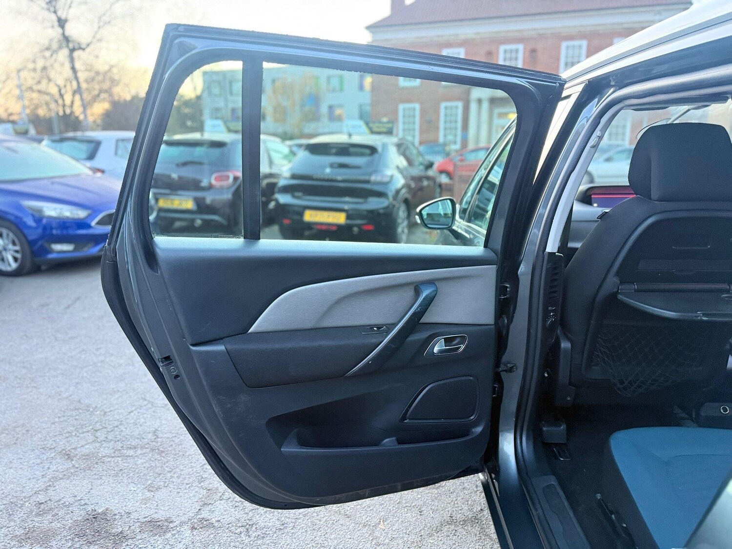 Used Citroen C4 Grand Picasso 2016 for sale - 76953053: Photo 42