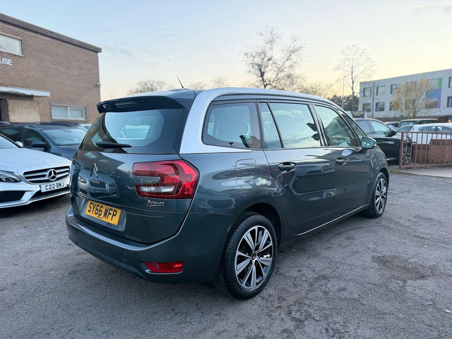 Used Citroen C4 Grand Picasso 2016 for sale - 76953053: Photo 5