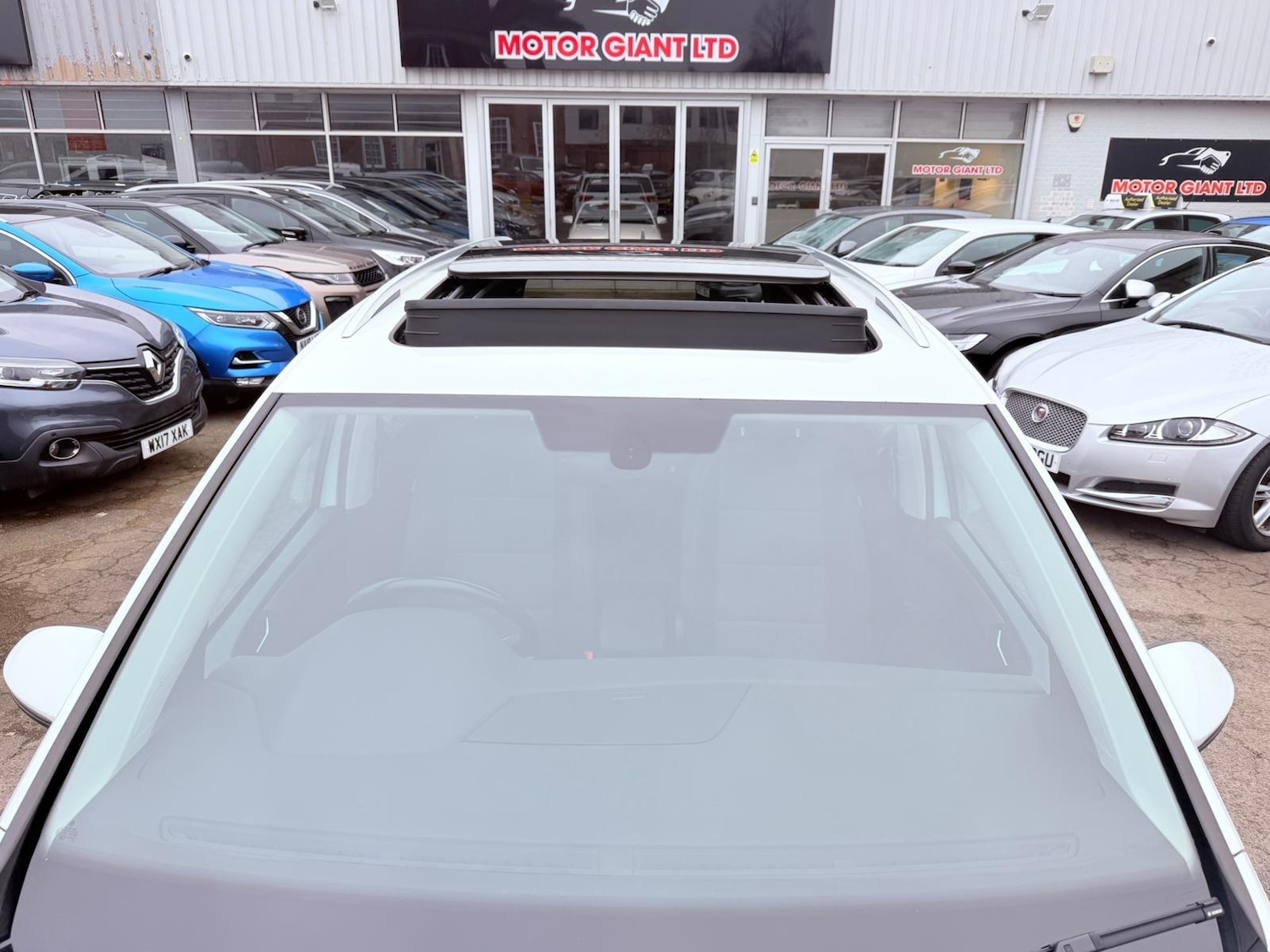 Used Volkswagen Touran 2019 for sale - 77040140: Photo 17