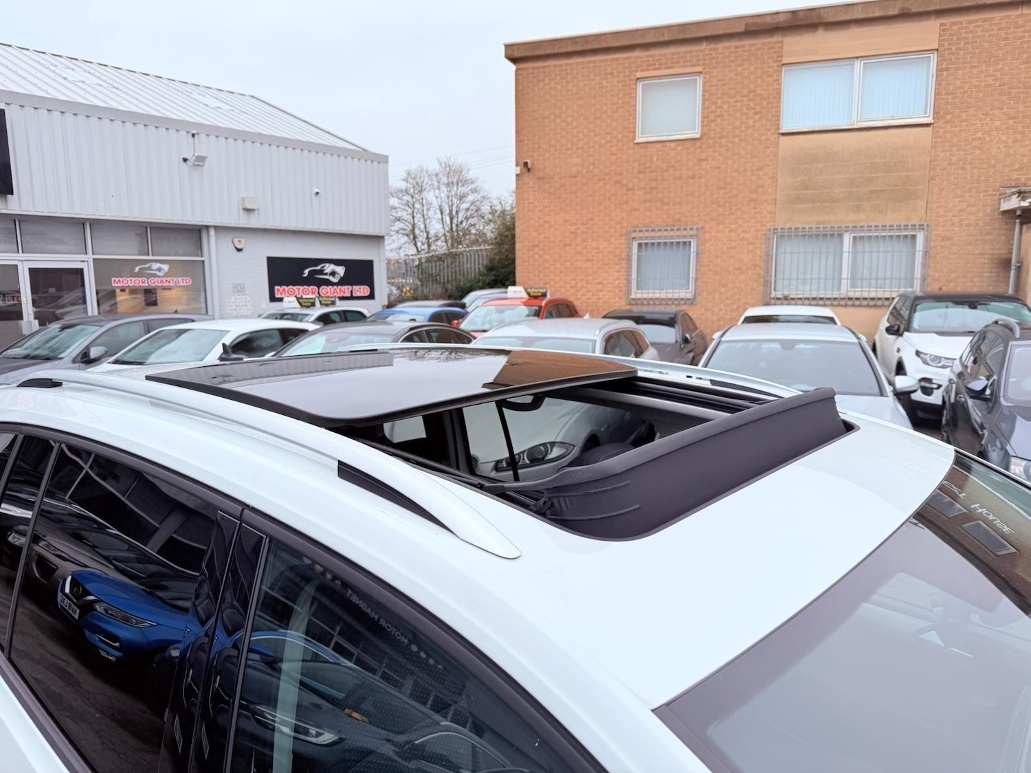 Used Volkswagen Touran 2019 for sale - 77040140: Photo 20