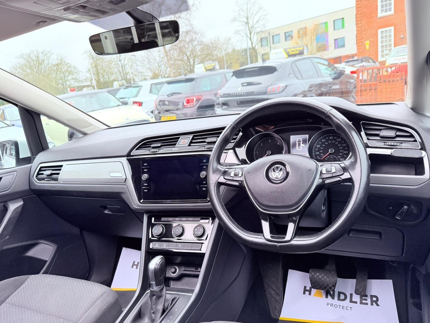 Used Volkswagen Touran 2019 for sale - 77040140: Photo 35