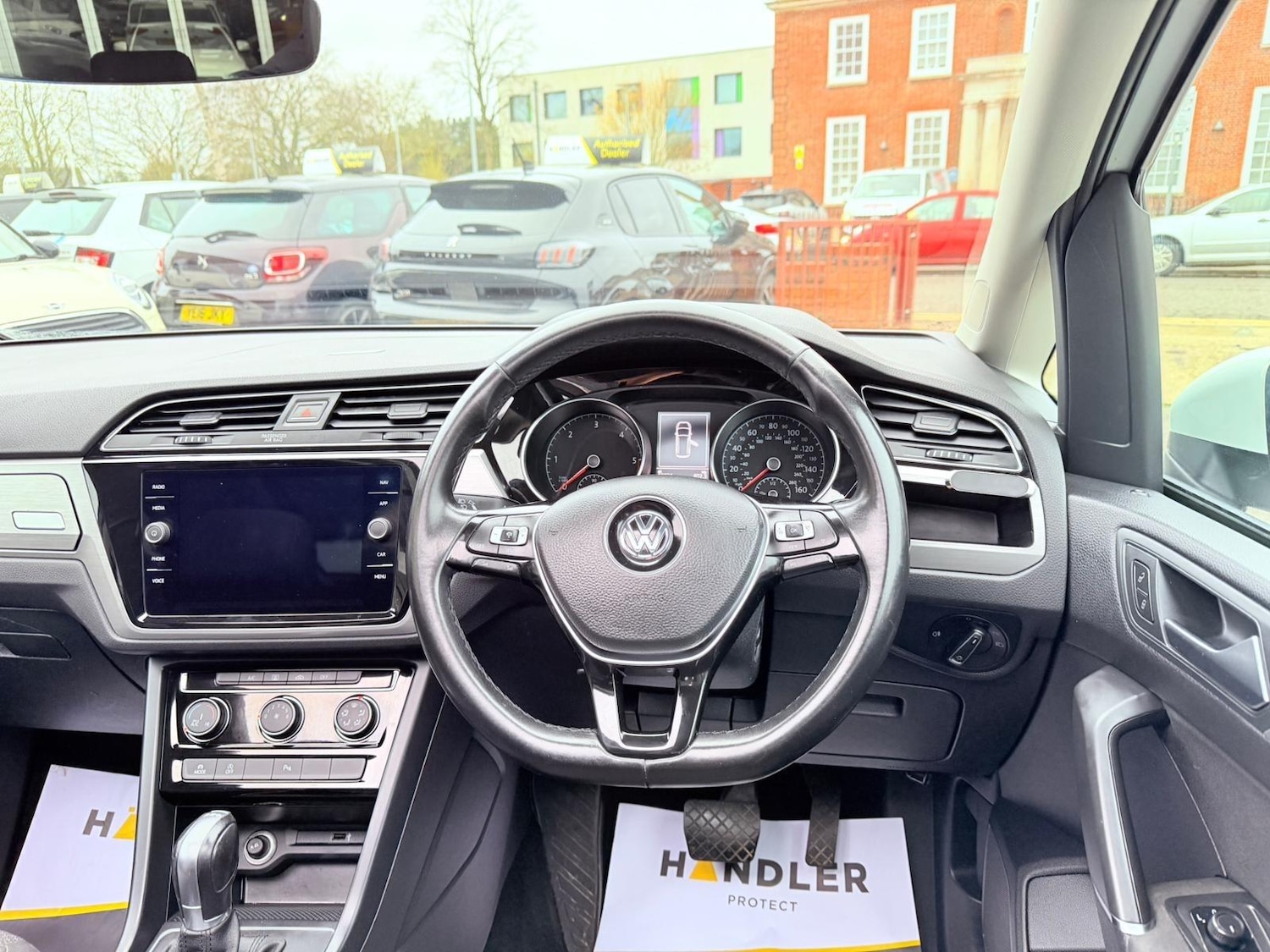 Used Volkswagen Touran 2019 for sale - 77040140: Photo 41