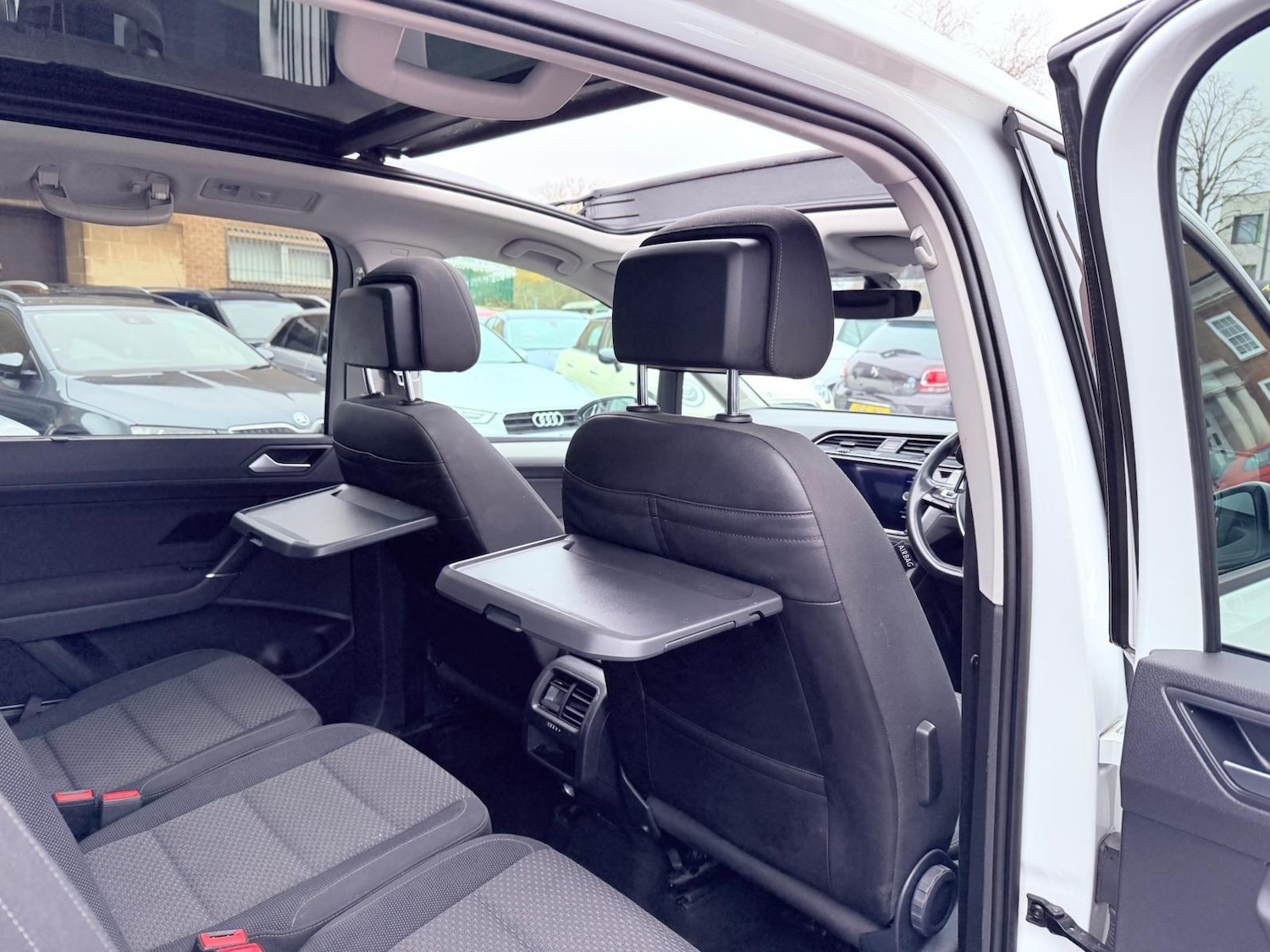 Used Volkswagen Touran 2019 for sale - 77040140: Photo 54