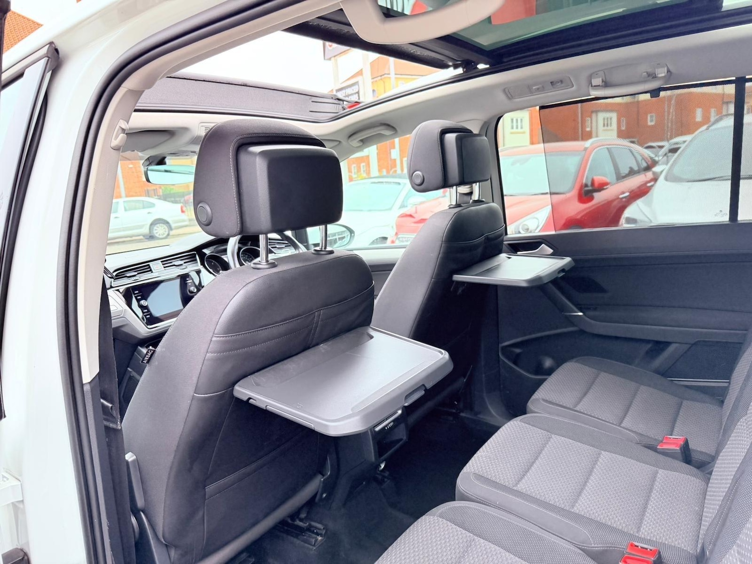 Used Volkswagen Touran 2019 for sale - 77040140: Photo 55