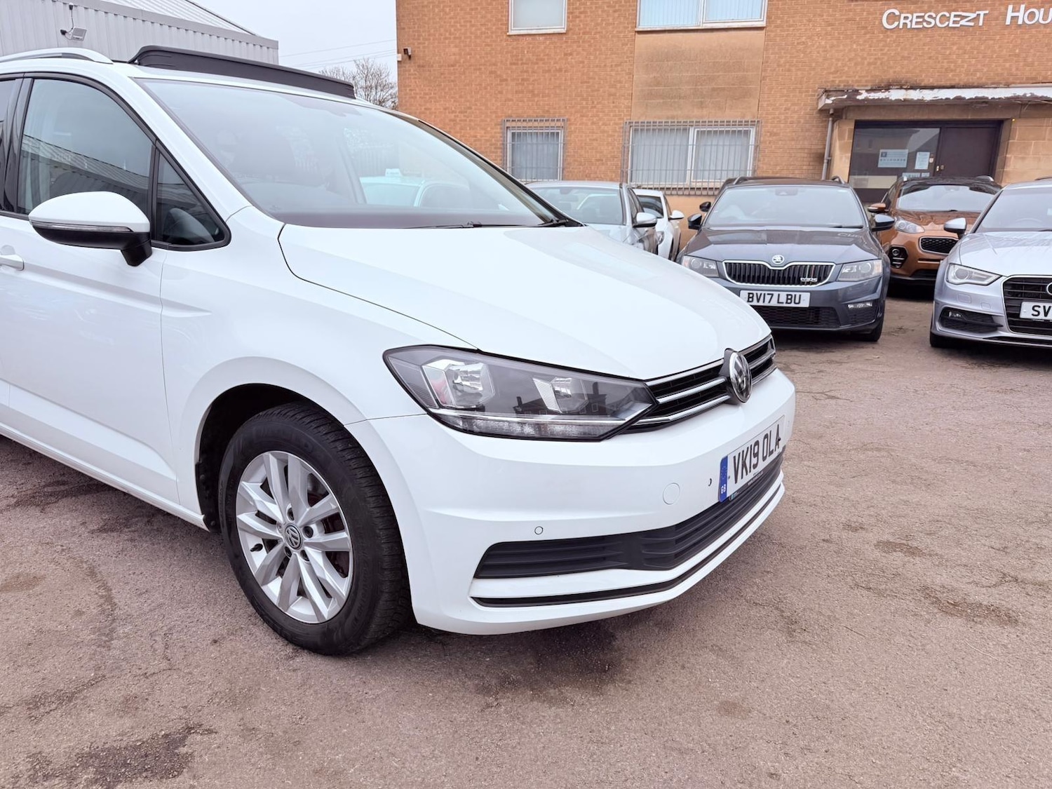 Used Volkswagen Touran 2019 for sale - 77040140: Photo 7