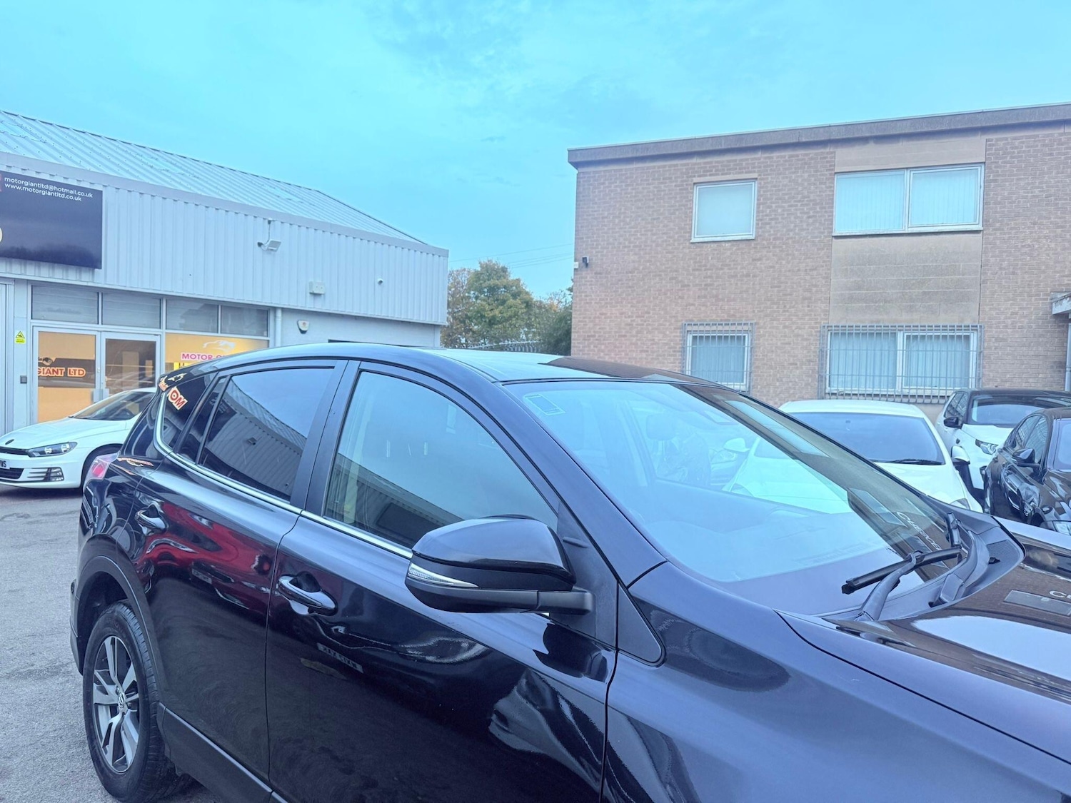 Used Toyota RAV4 2017 for sale - 76424059: Photo 15