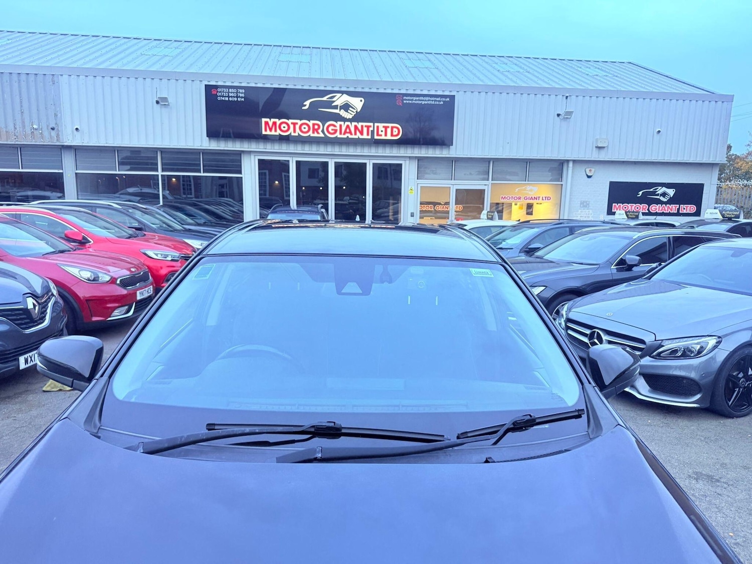 Used Toyota RAV4 2017 for sale - 76424059: Photo 17