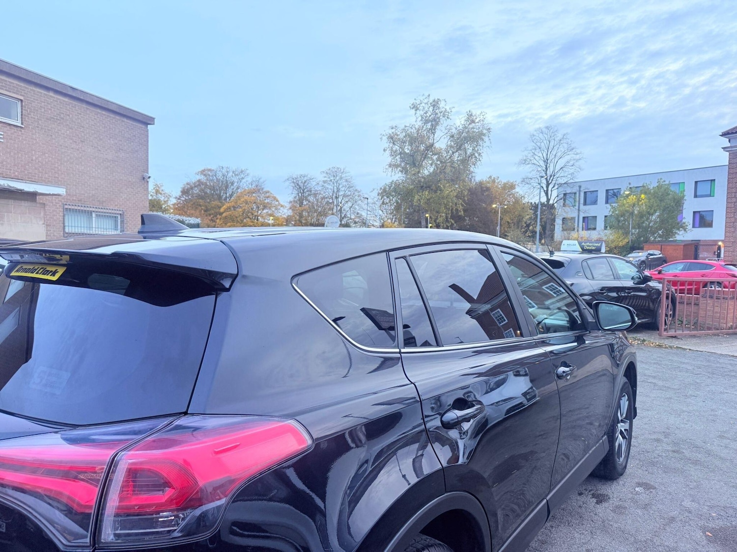 Used Toyota RAV4 2017 for sale - 76424059: Photo 18