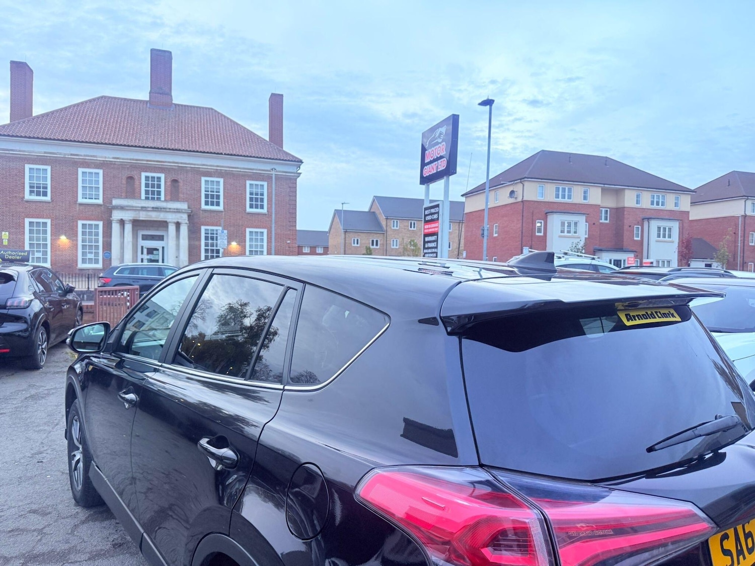 Used Toyota RAV4 2017 for sale - 76424059: Photo 19