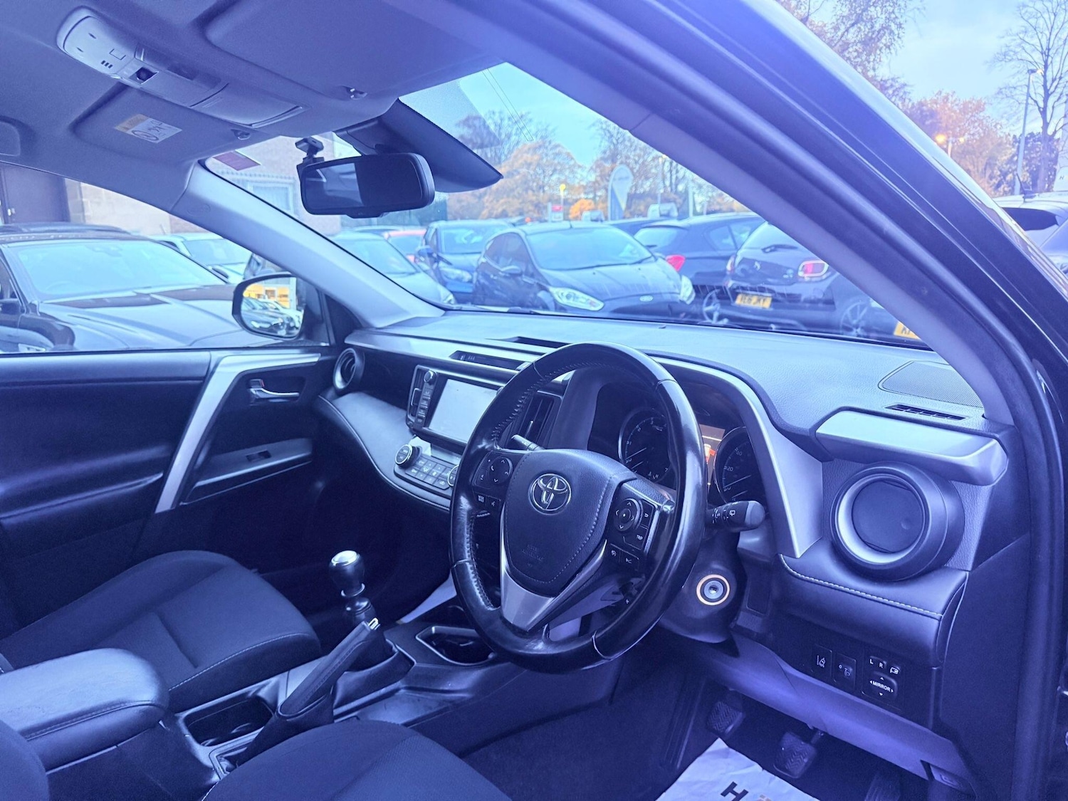 Used Toyota RAV4 2017 for sale - 76424059: Photo 26