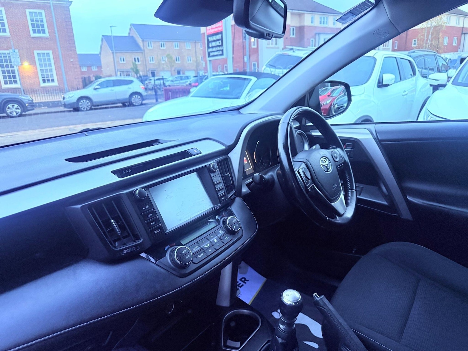 Used Toyota RAV4 2017 for sale - 76424059: Photo 27