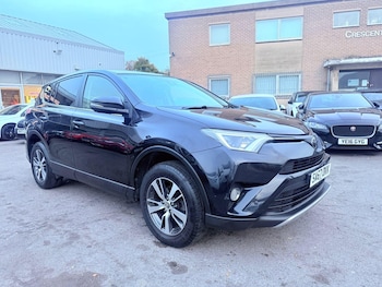 Used Toyota RAV4 2017 for sale - 76424059: Photo