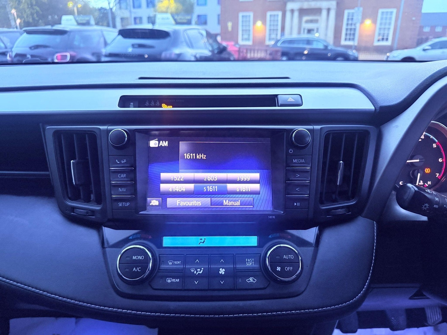 Used Toyota RAV4 2017 for sale - 76424059: Photo 34