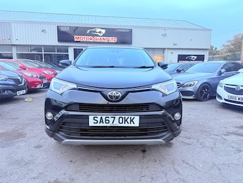 Used Toyota RAV4 2017 for sale - 76424059: Photo
