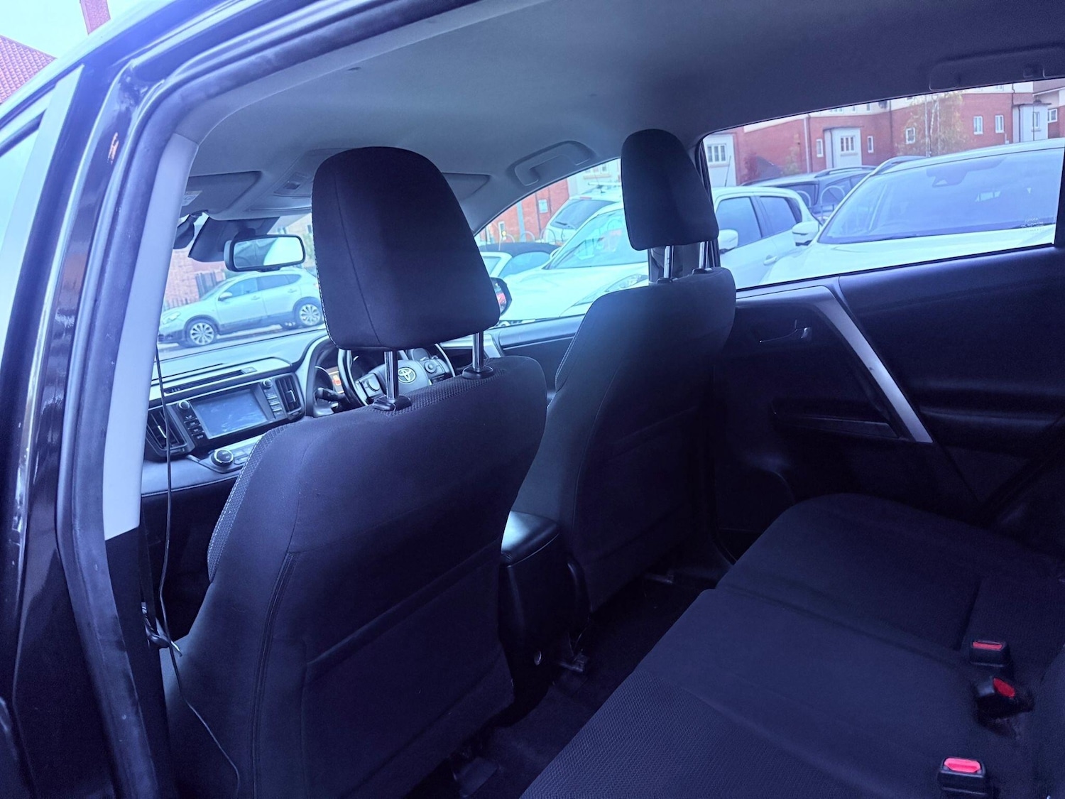 Used Toyota RAV4 2017 for sale - 76424059: Photo 47