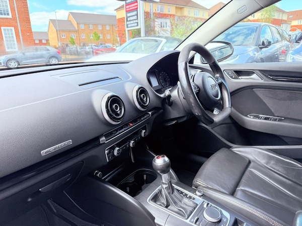 Used Audi RS3 2016 for sale - 75657543: Photo 38