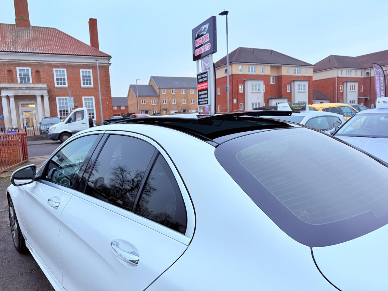 Used Mercedes-Benz C Class 2015 for sale - 77120069: Photo 16