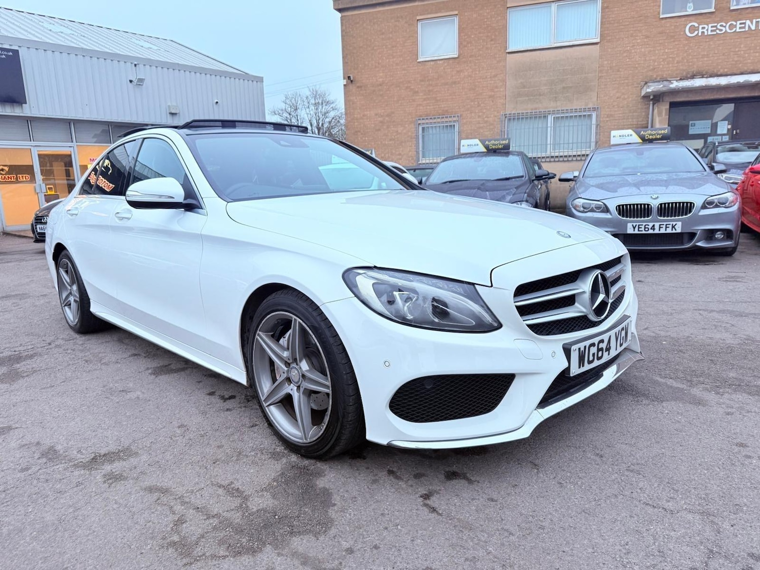 Used Mercedes-Benz C Class 2015 for sale - 77120069: Photo 2