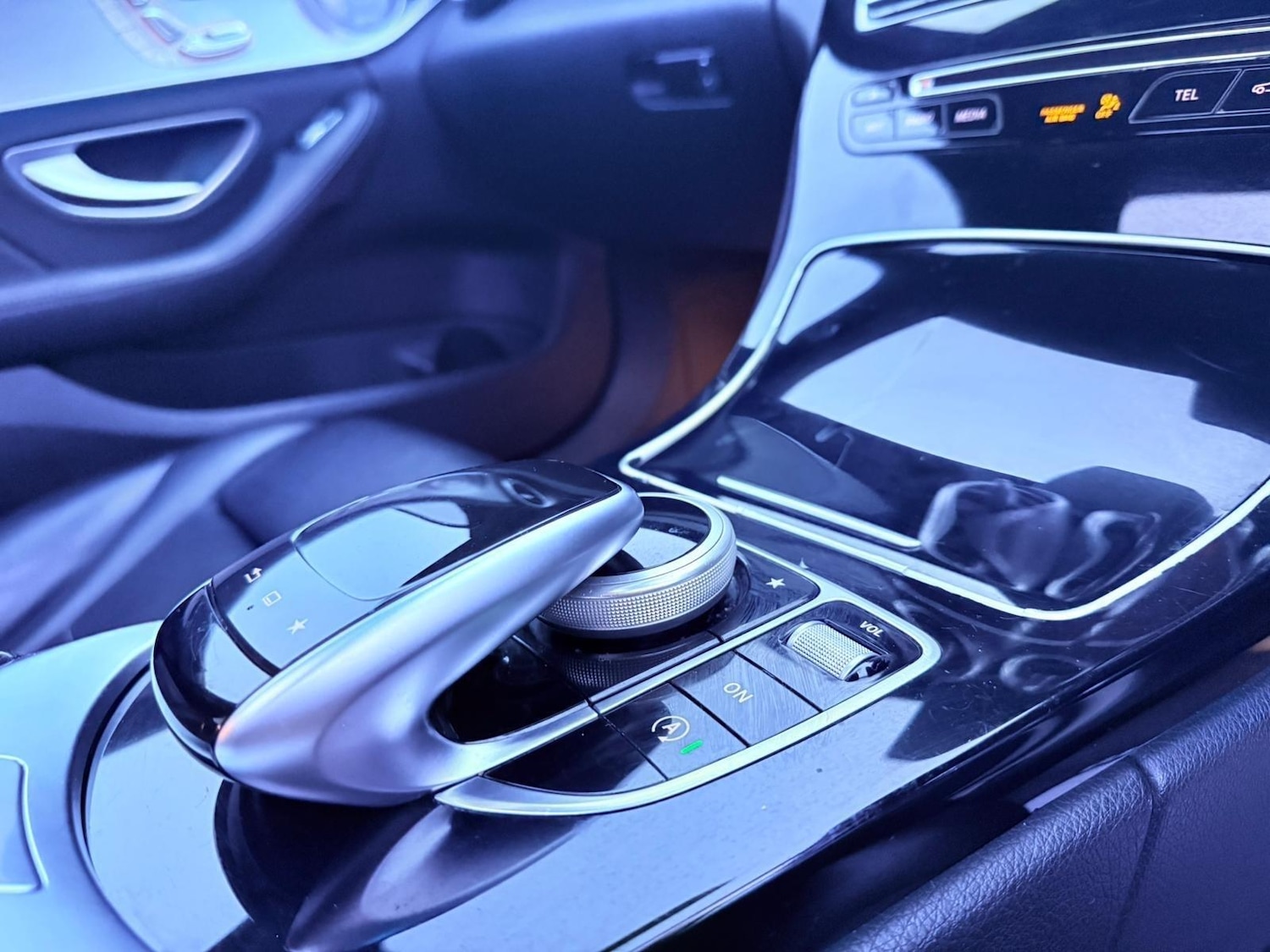 Used Mercedes-Benz C Class 2015 for sale - 77120069: Photo 42