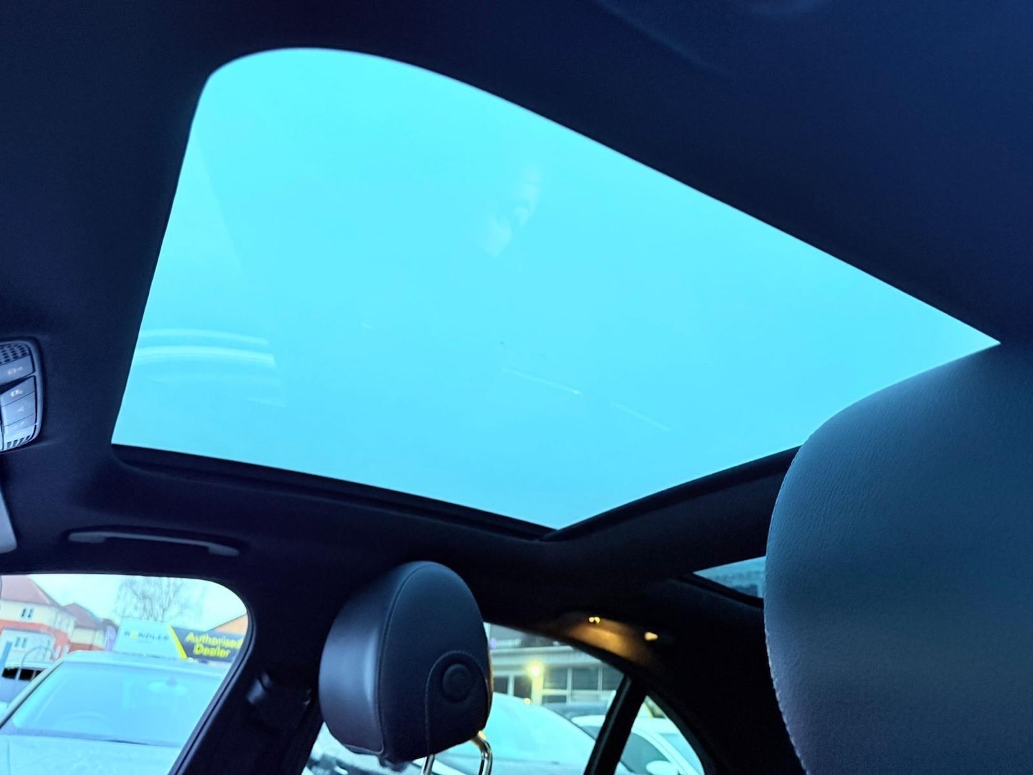 Used Mercedes-Benz C Class 2015 for sale - 77120069: Photo 47