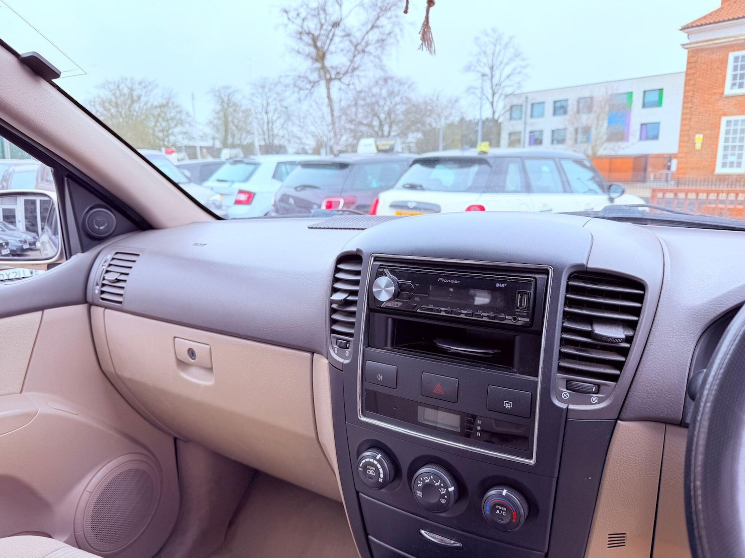 Used Kia Sorento 2009 for sale - 77799370: Photo 31