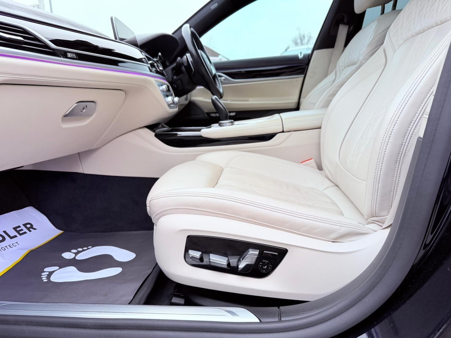 Used BMW 7 Series 2018 for sale - 77060423: Photo 38