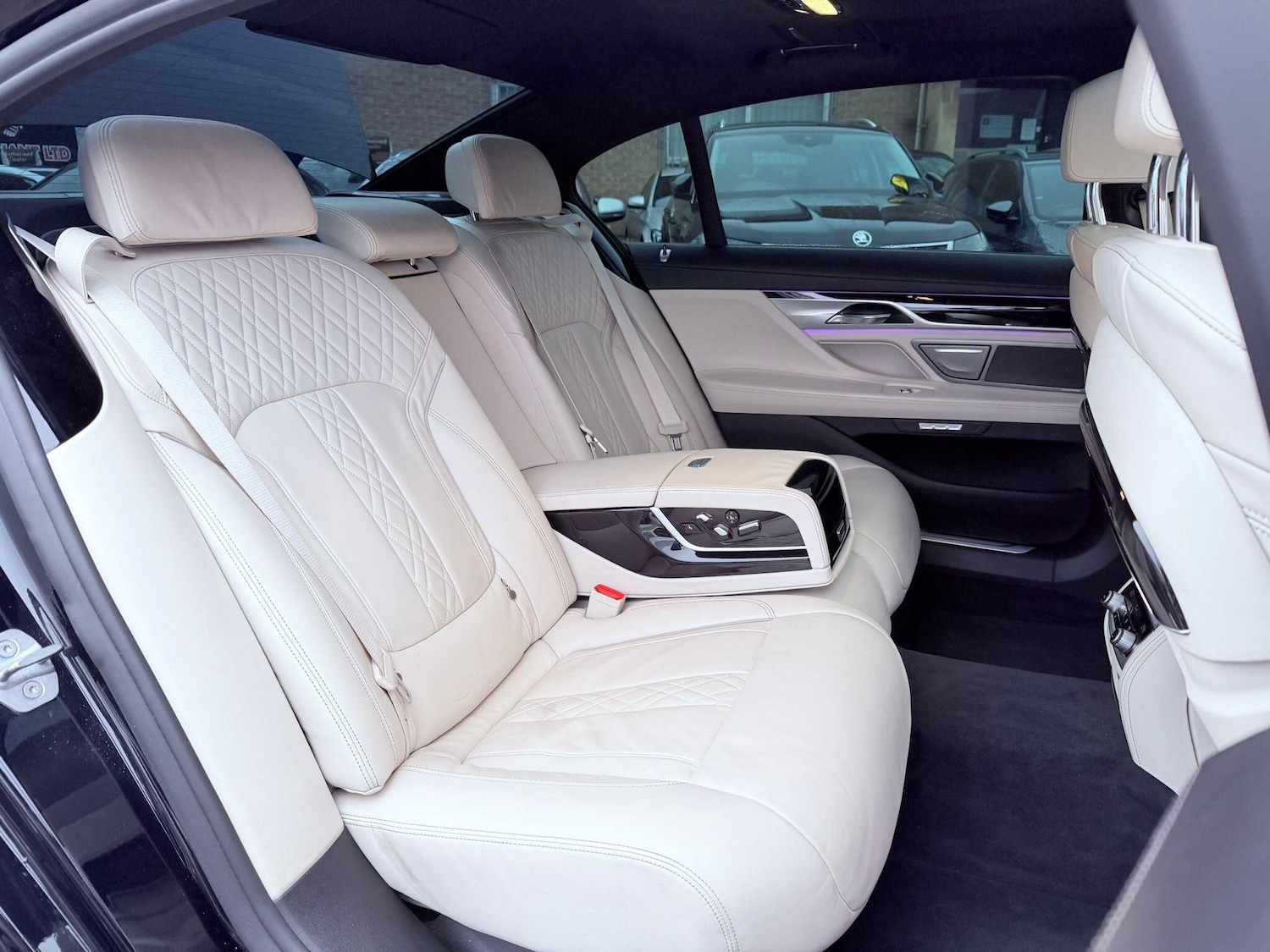 Used BMW 7 Series 2018 for sale - 77060423: Photo 79