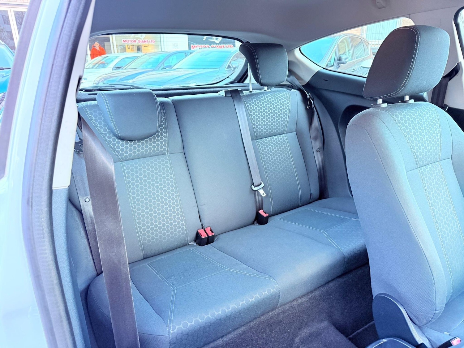 Used Ford Fiesta 2012 for sale - 76634034: Photo 24