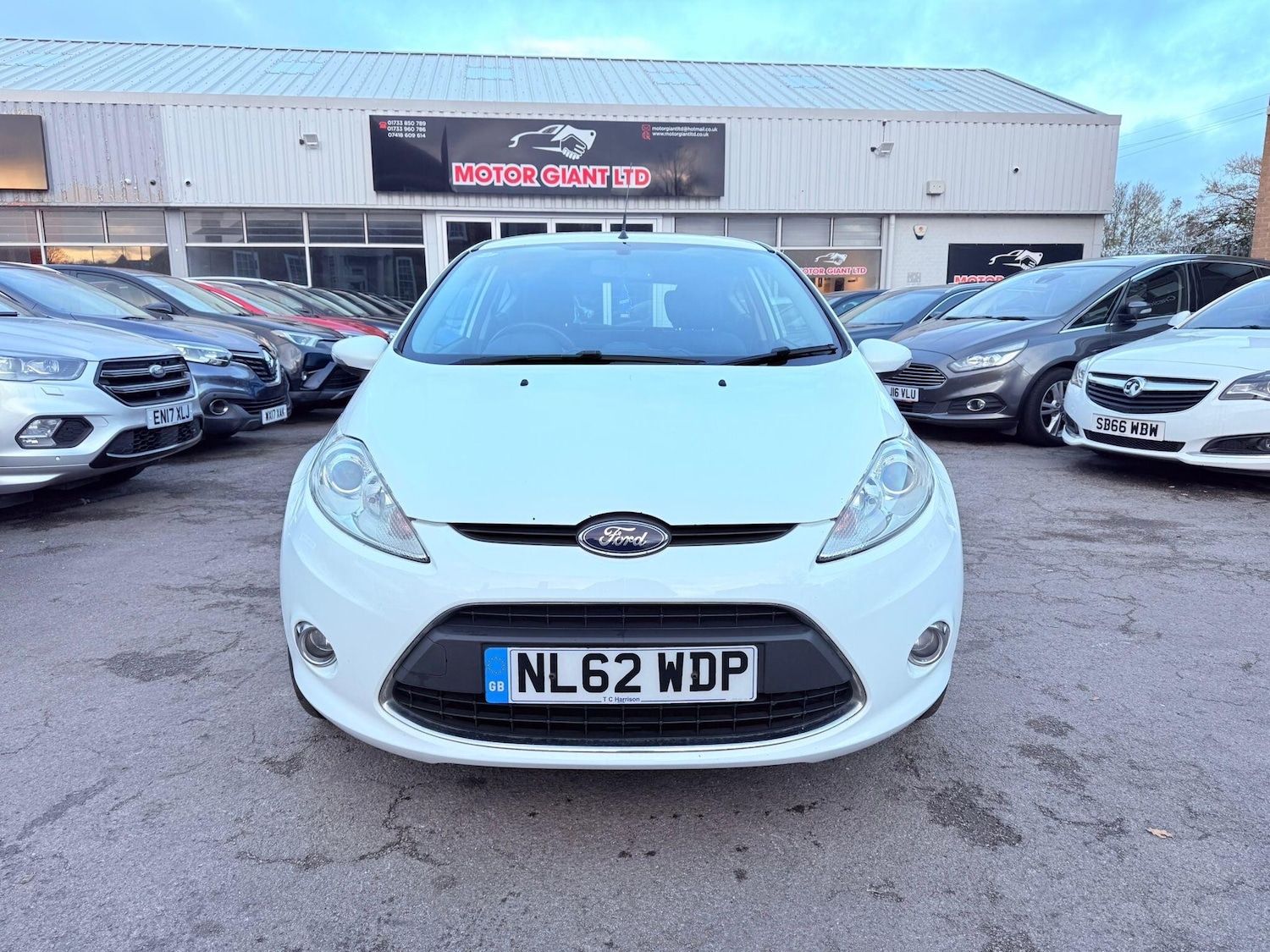 Used Ford Fiesta 2012 for sale - 76634034: Photo 3