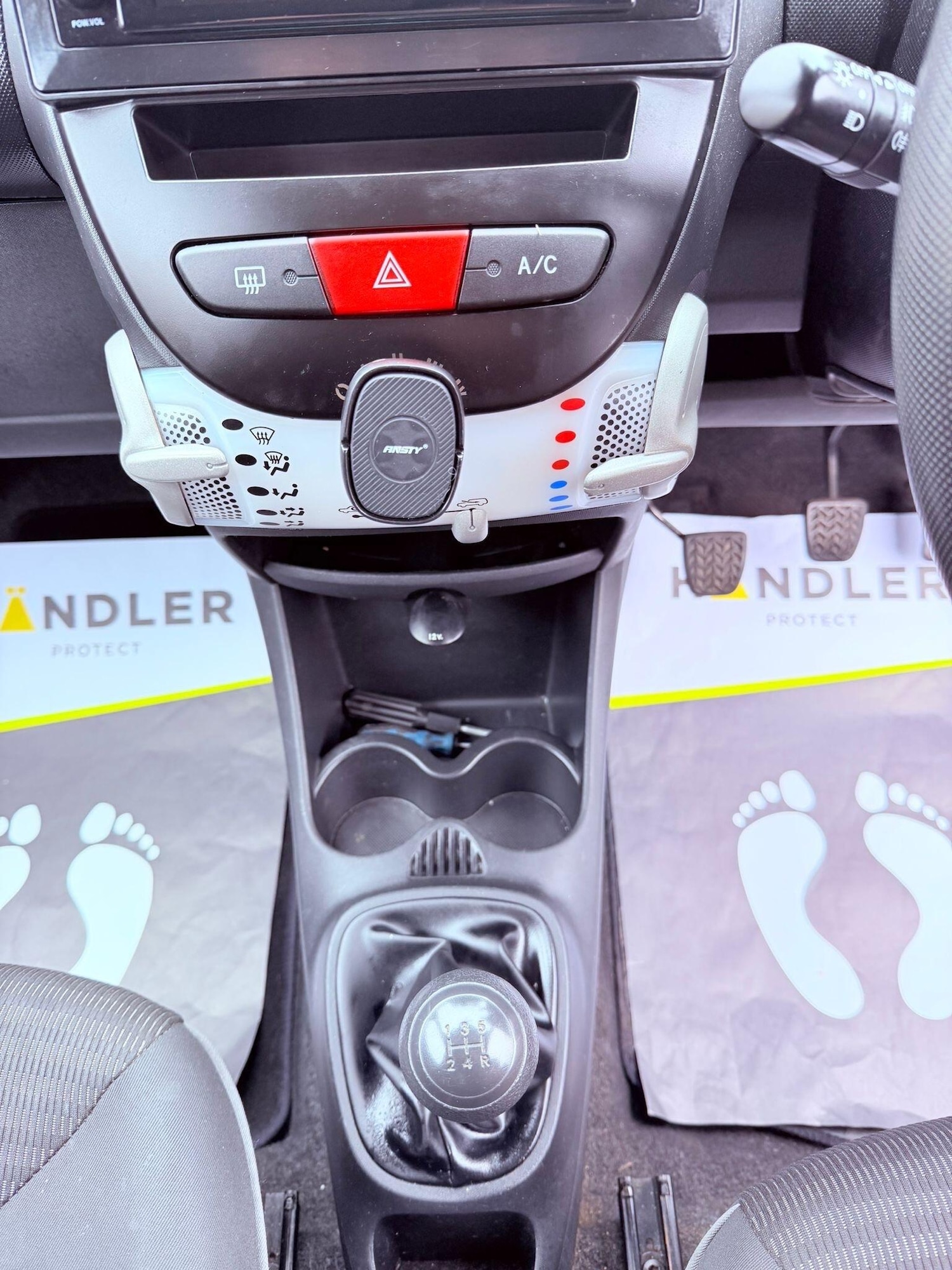 Used Peugeot 107 2012 for sale - 77798968: Photo 24