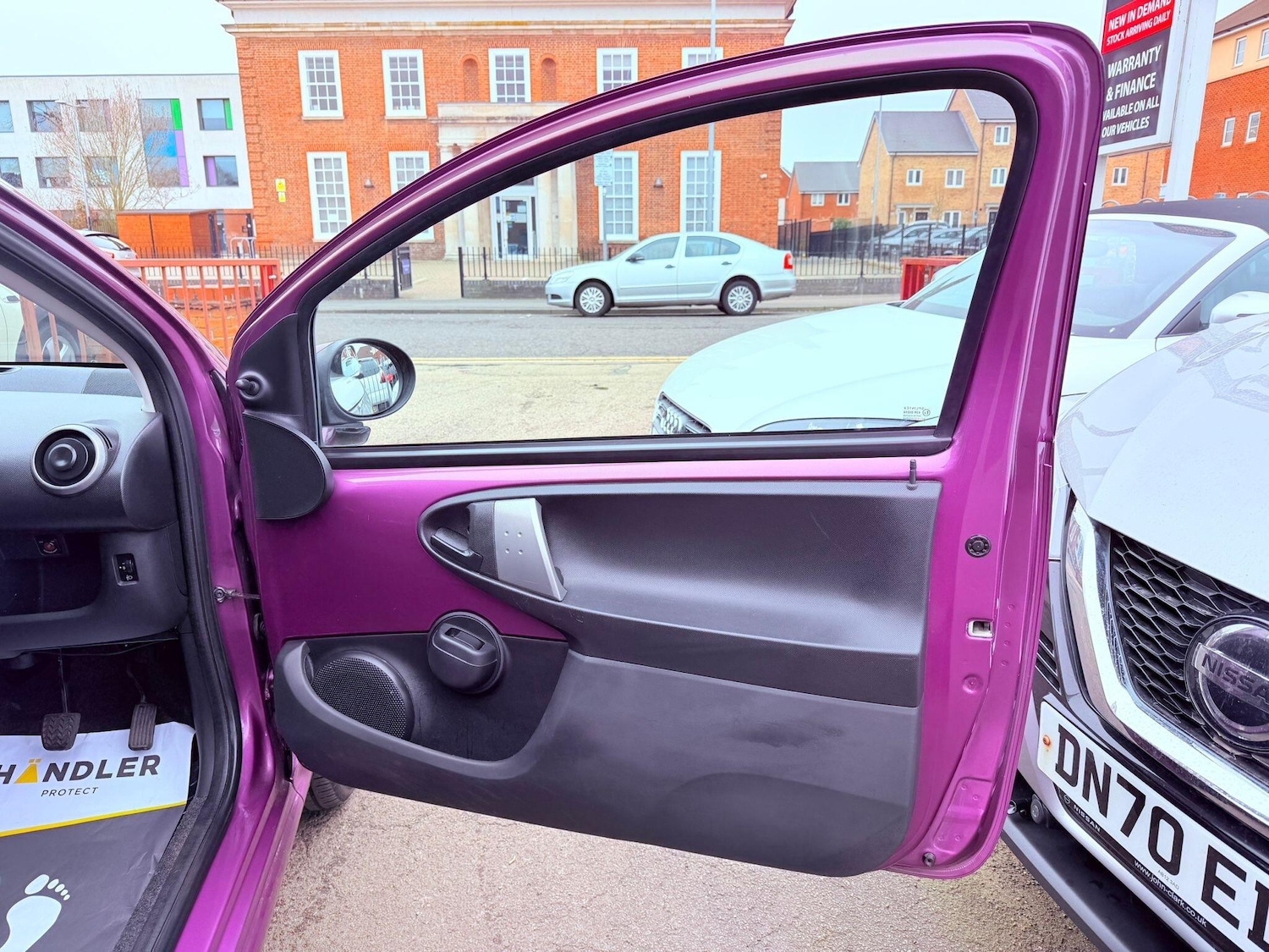 Used Peugeot 107 2012 for sale - 77798968: Photo 27