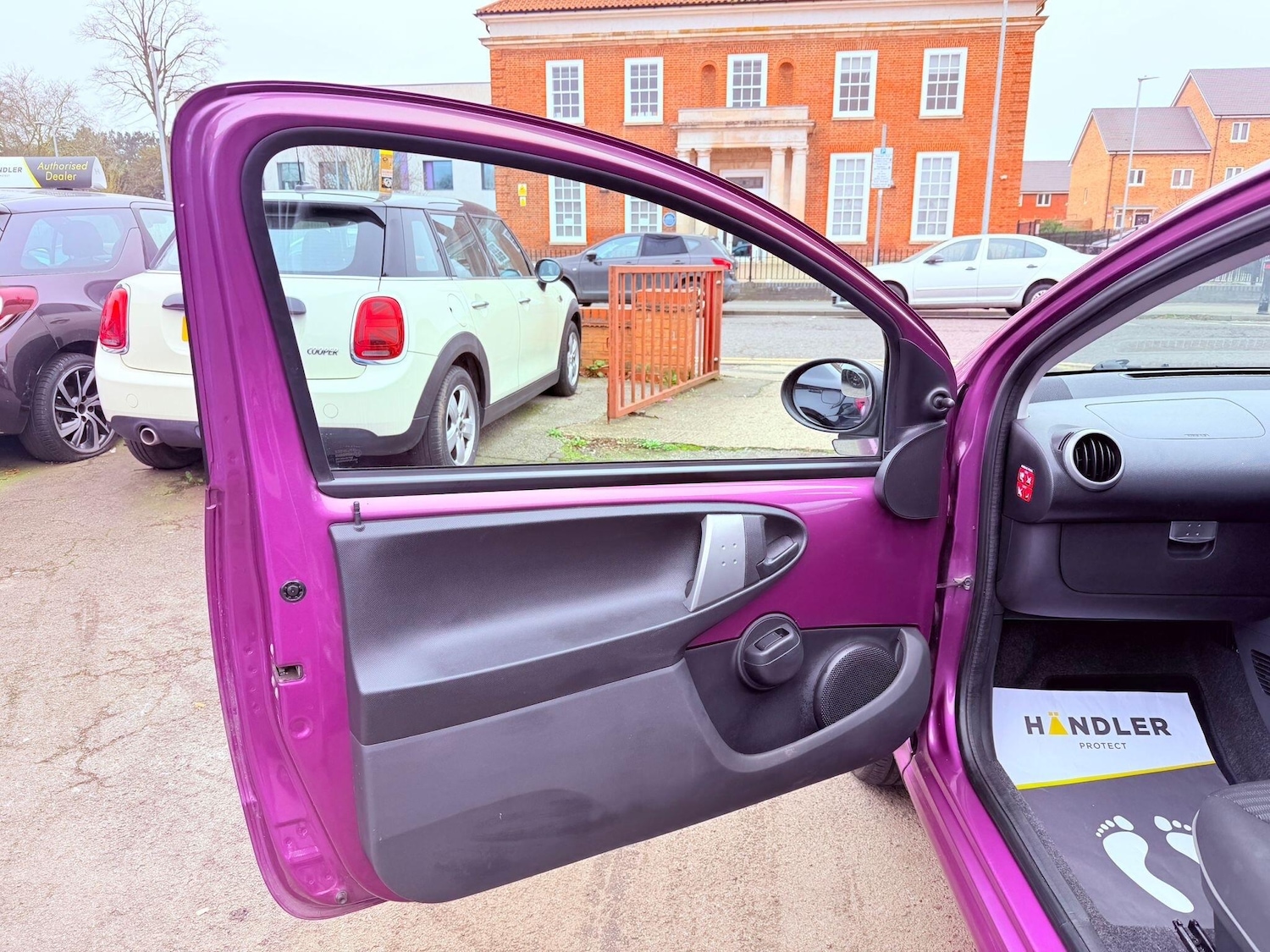 Used Peugeot 107 2012 for sale - 77798968: Photo 28