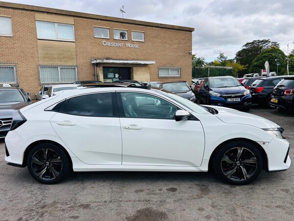 Used Honda Civic 2017 for sale - 76175414: Photo 20