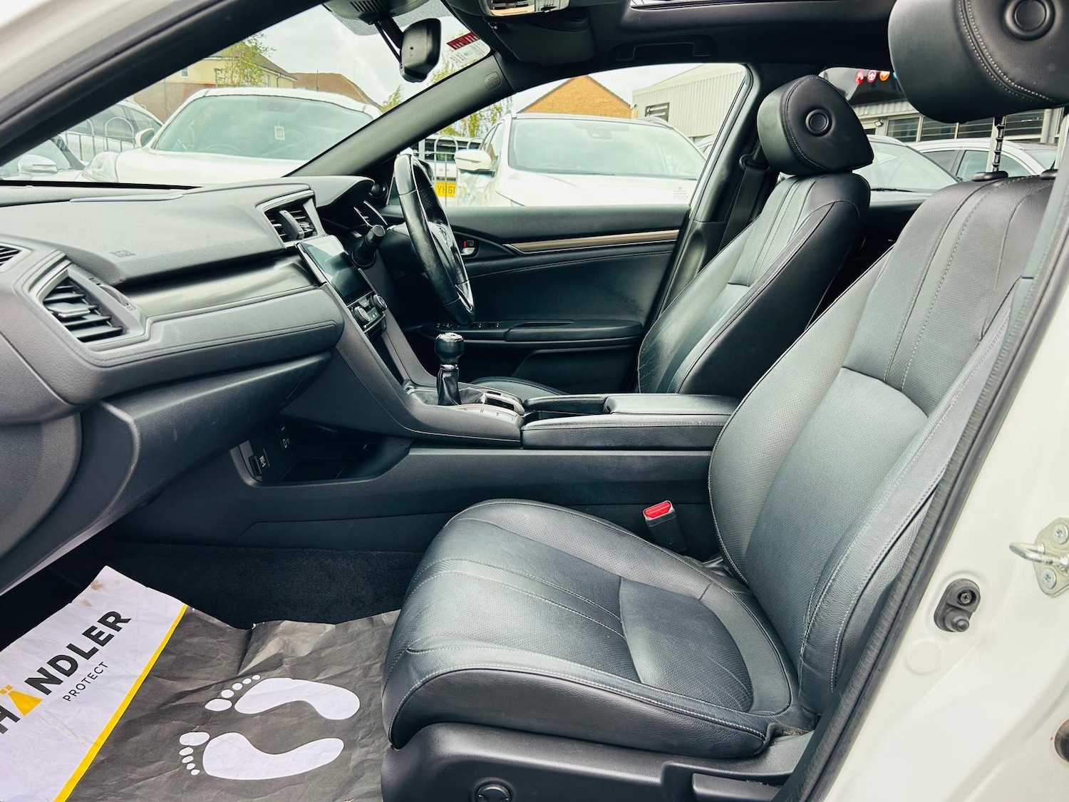 Used Honda Civic 2017 for sale - 76175414: Photo 23