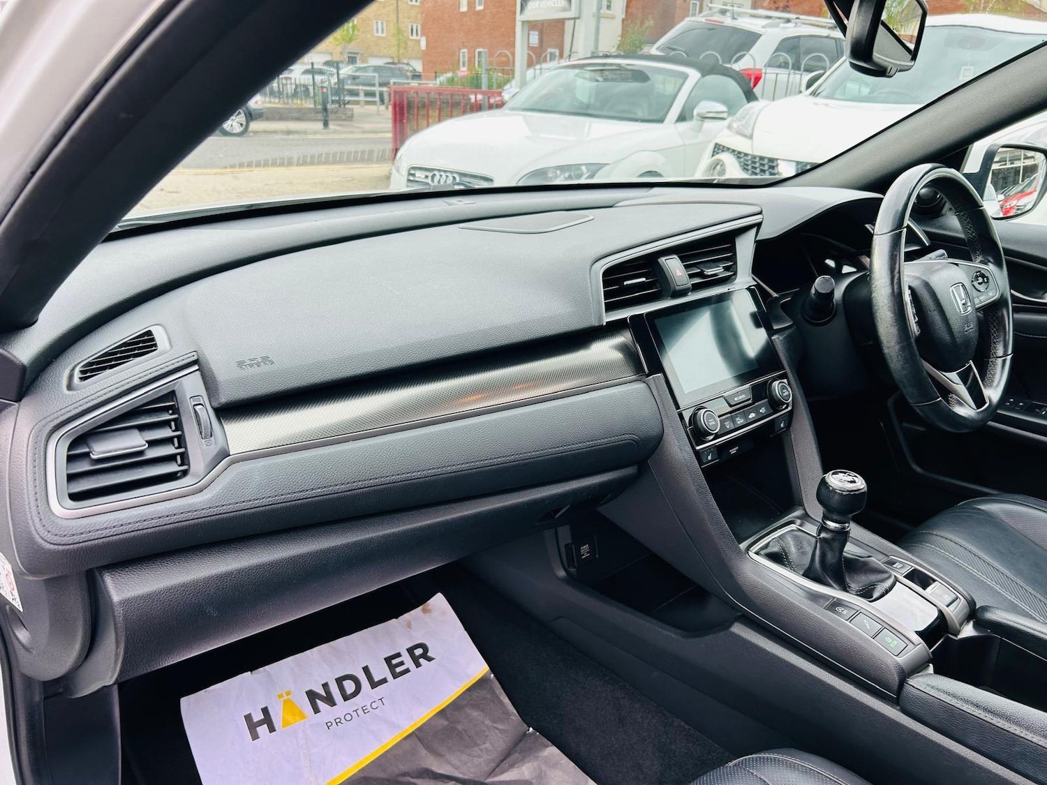 Used Honda Civic 2017 for sale - 76175414: Photo 27