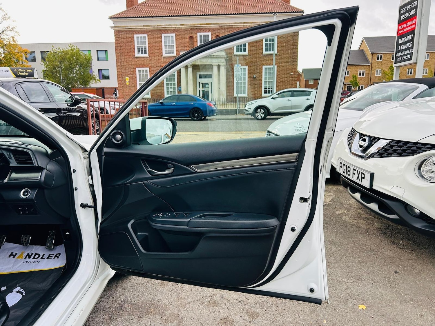 Used Honda Civic 2017 for sale - 76175414: Photo 43