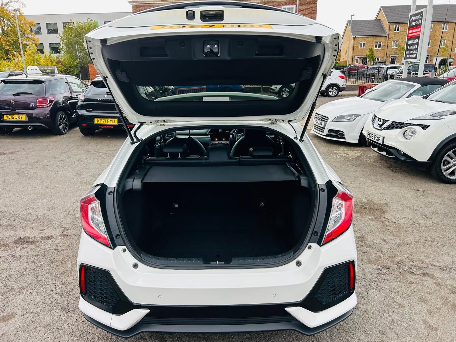 Used Honda Civic 2017 for sale - 76175414: Photo 54