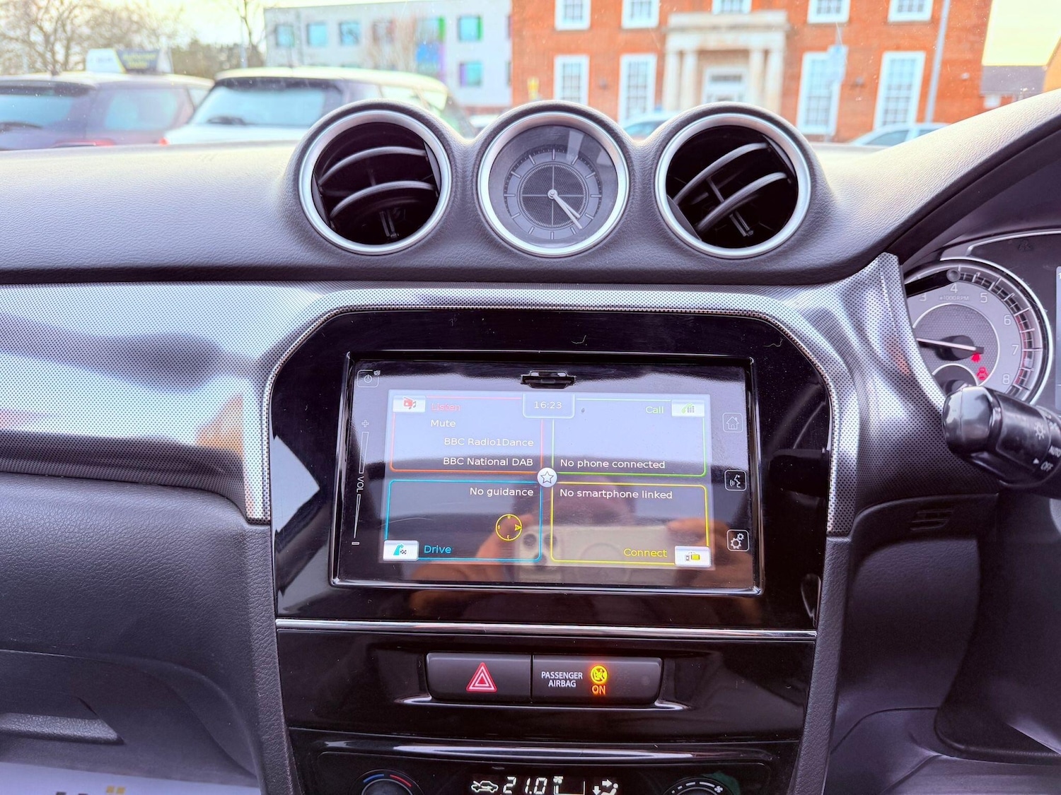 Used Suzuki Vitara 2019 for sale - 77559792: Photo 37