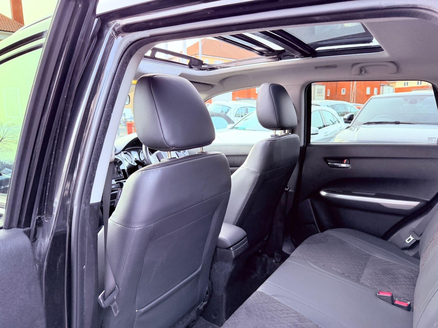 Used Suzuki Vitara 2019 for sale - 77559792: Photo 51