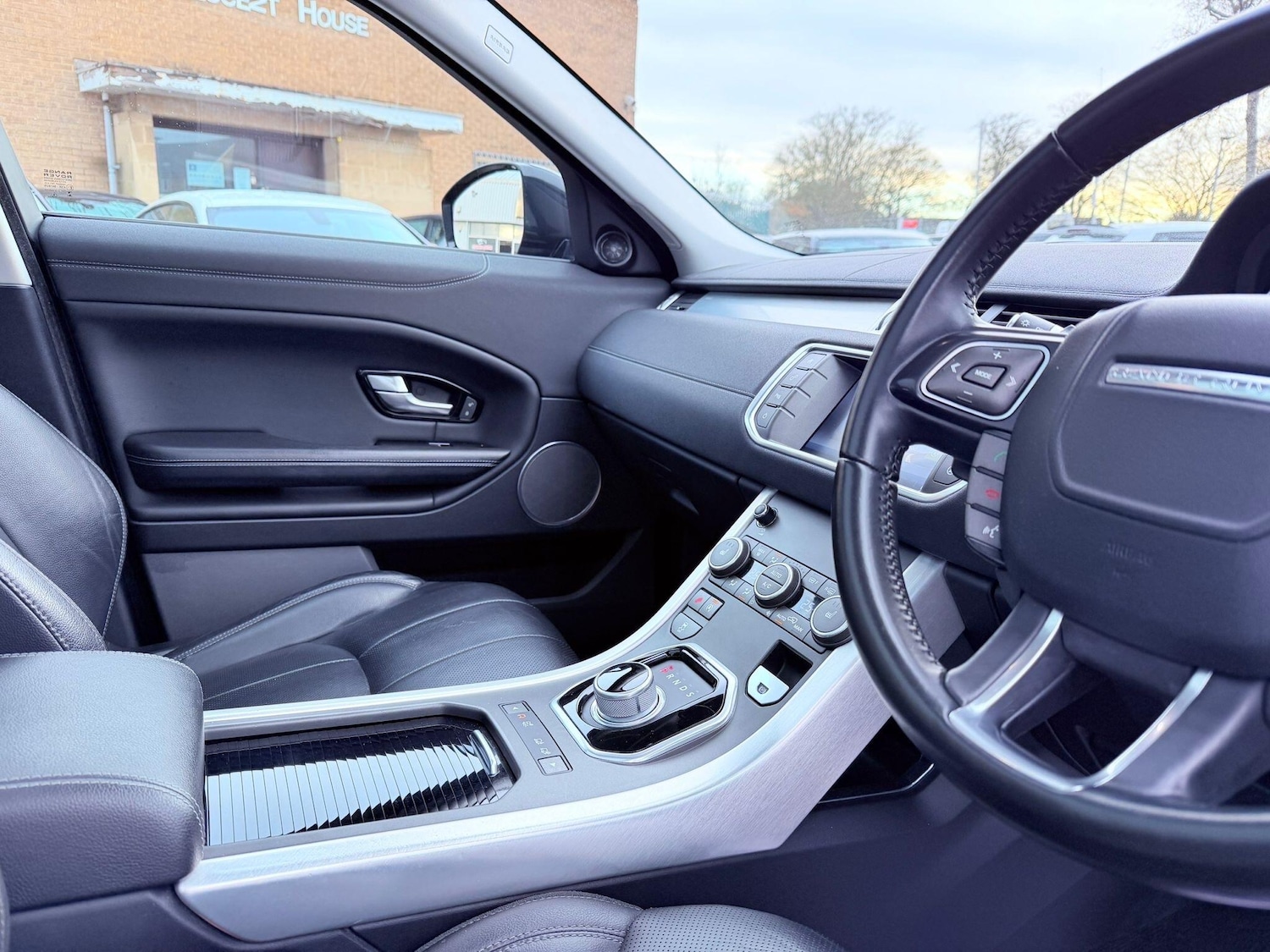 Used Land Rover Range Rover Evoque 2016 for sale - 77215093: Photo 33