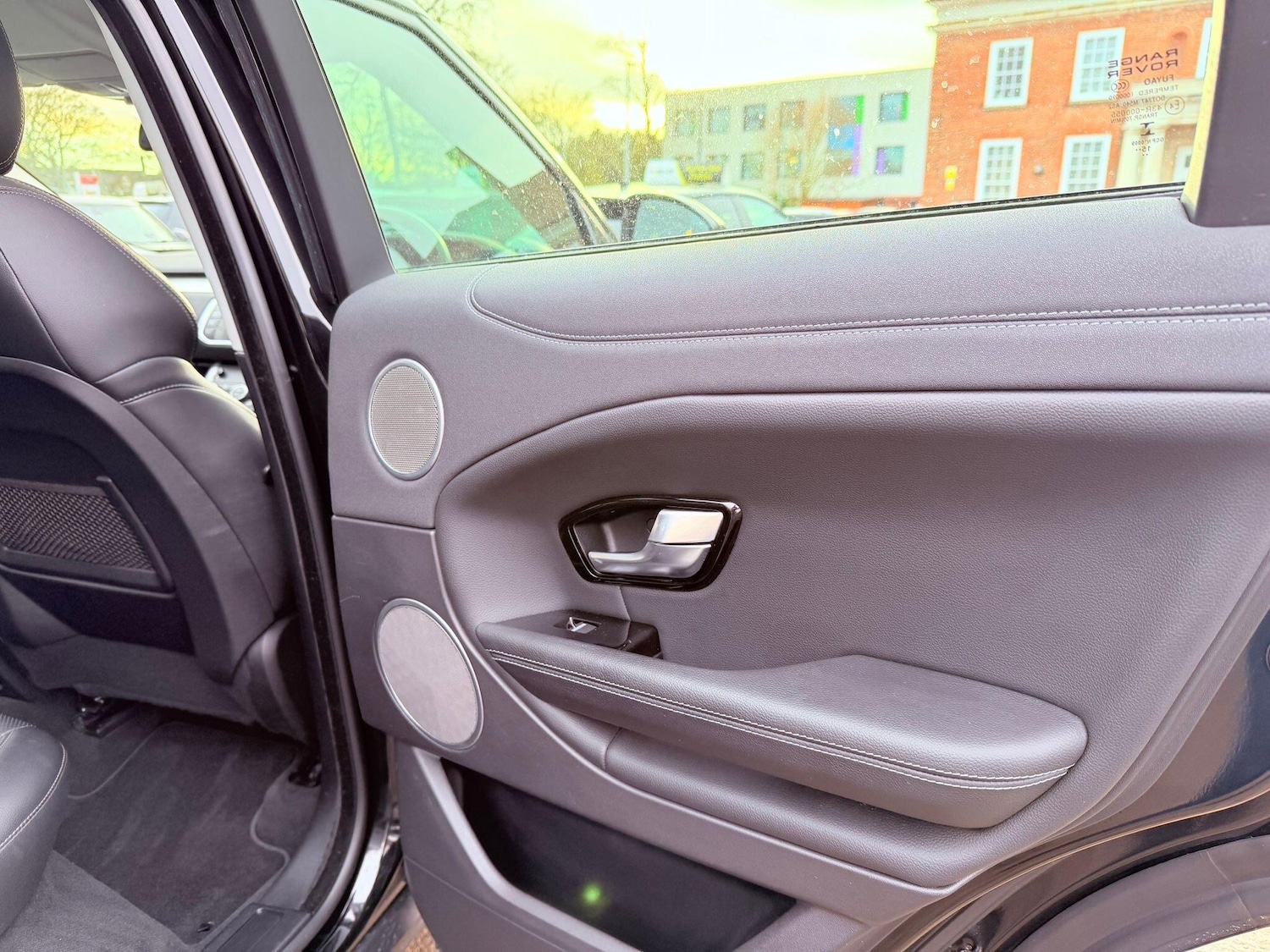 Used Land Rover Range Rover Evoque 2016 for sale - 77215093: Photo 56