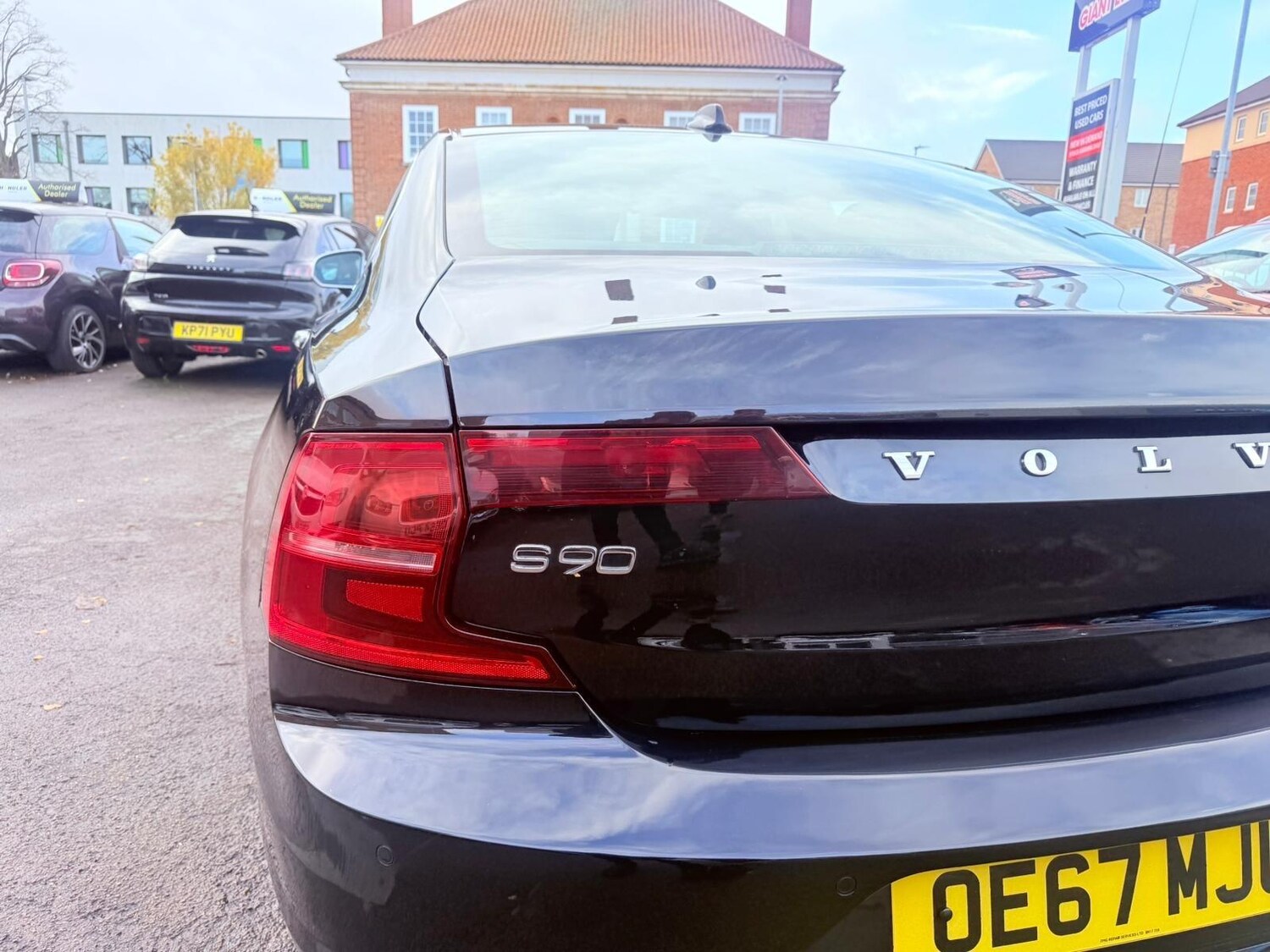 Used Volvo S90 2017 for sale - 76849928: Photo 15