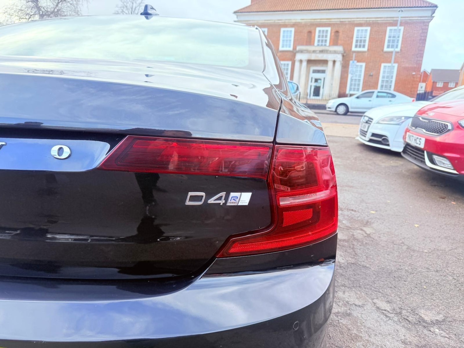 Used Volvo S90 2017 for sale - 76849928: Photo 16