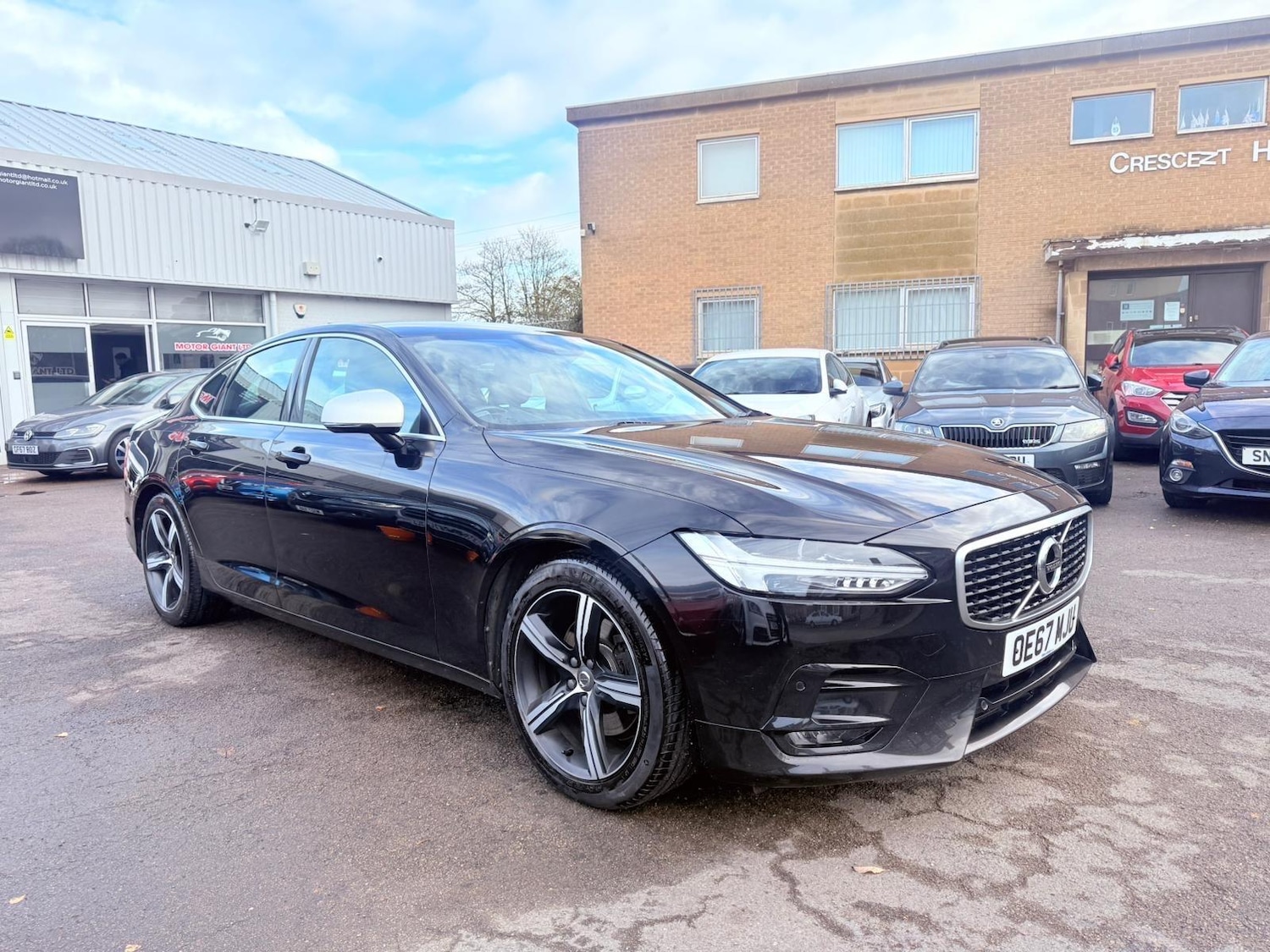 Used Volvo S90 2017 for sale - 76849928: Photo 2